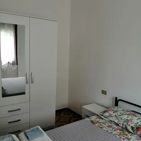 Fiumaretta Mt 200 Dalla Амелия