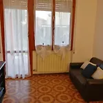 Apartamento Fiumaretta Mt 200 Dalla *