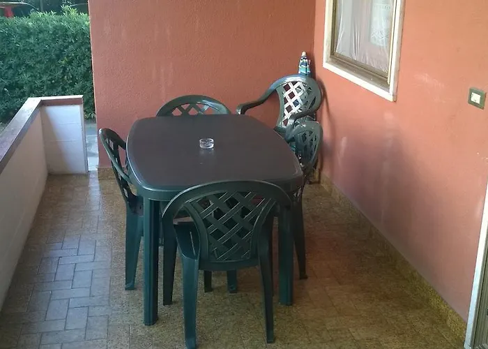 Appartamento Fiumaretta Mt 200 Dalla Ameglia
